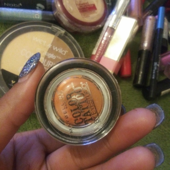 Make up - Picture 3 of 8